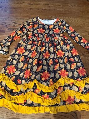 Adorable sweetness longer length sunflower fall dress size 12